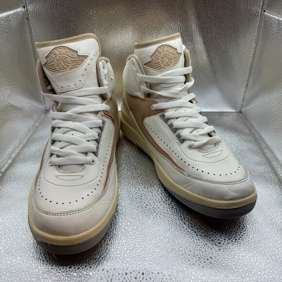 Size 9 Nike Air Jordan 2 Womens Retro Sail Desert Sunset Sneaker DX4400-118 - Picture 3 of 10